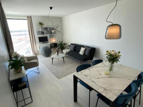 Luxury 1-bedroom apartment with sauna and sea view